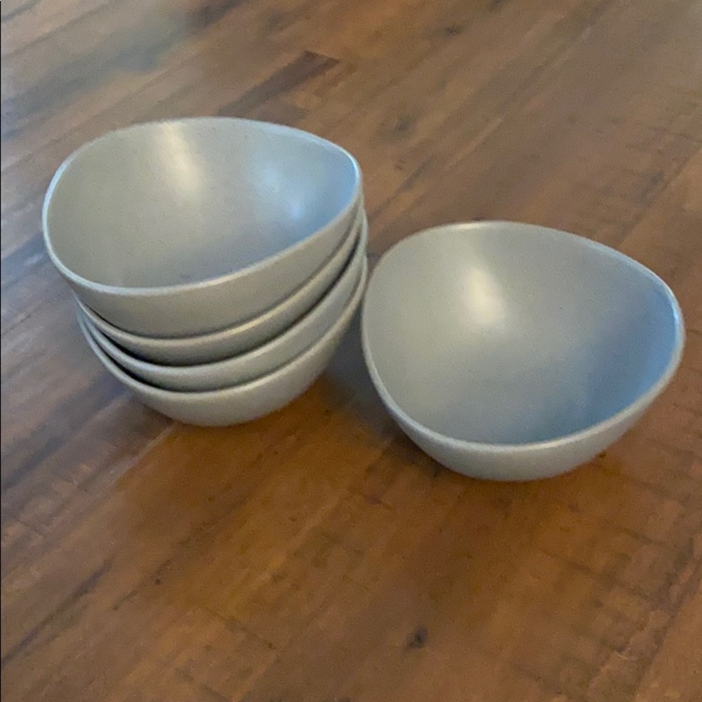 FORTESSA TABLEWARE 5 piece grey bowls